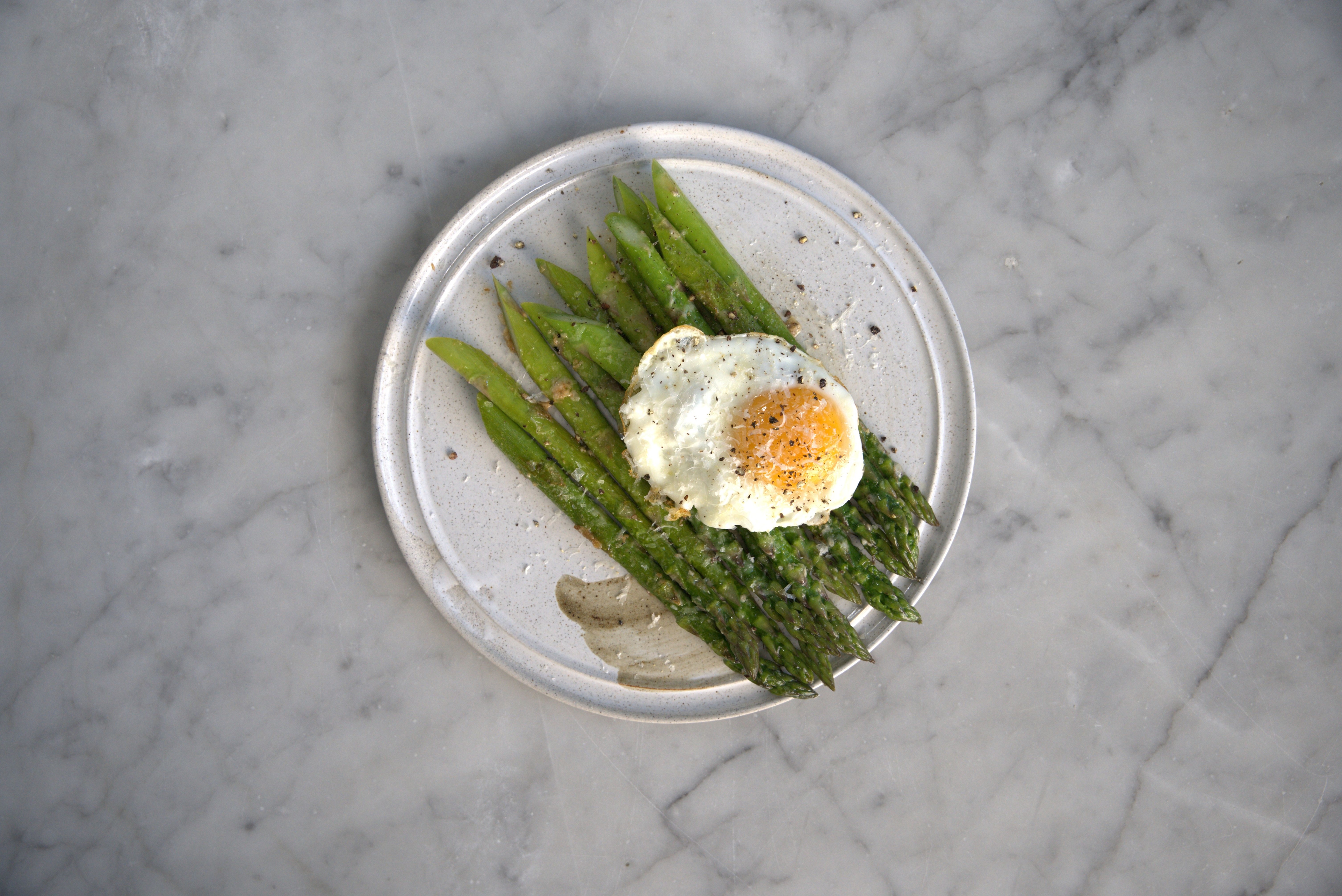 Asparagus Milanese