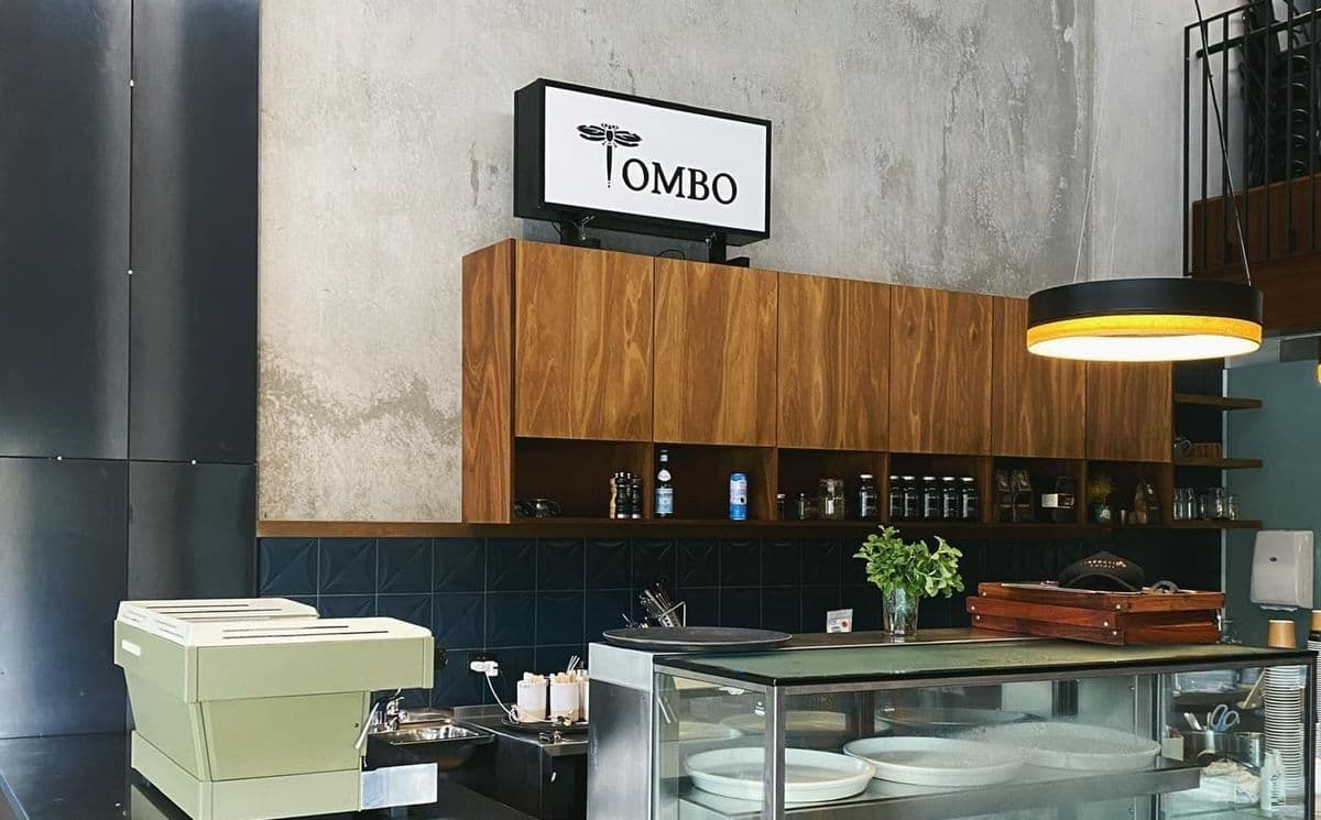 Images for Tombo