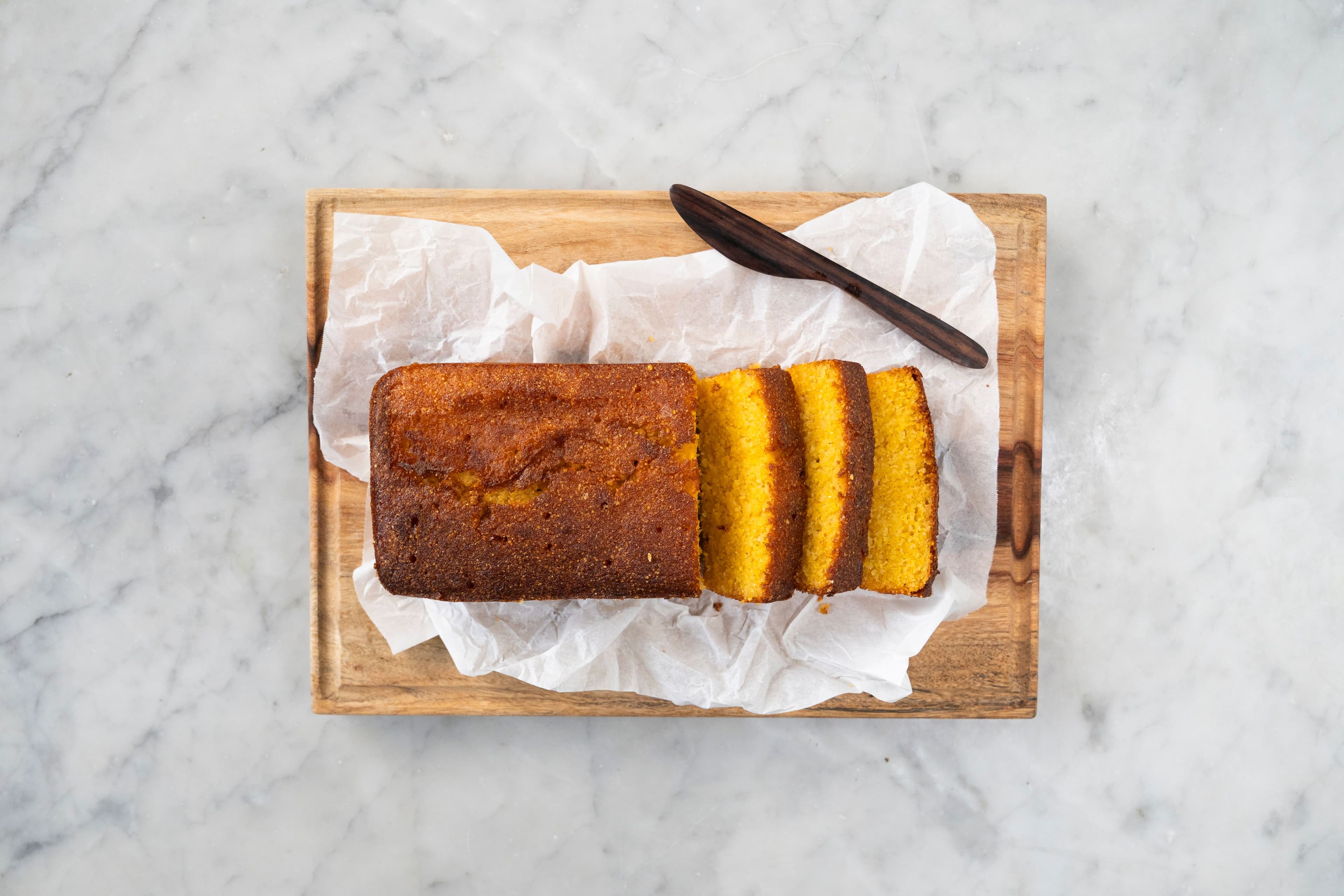 Air fryer Lemon, Almond and Polenta Cake