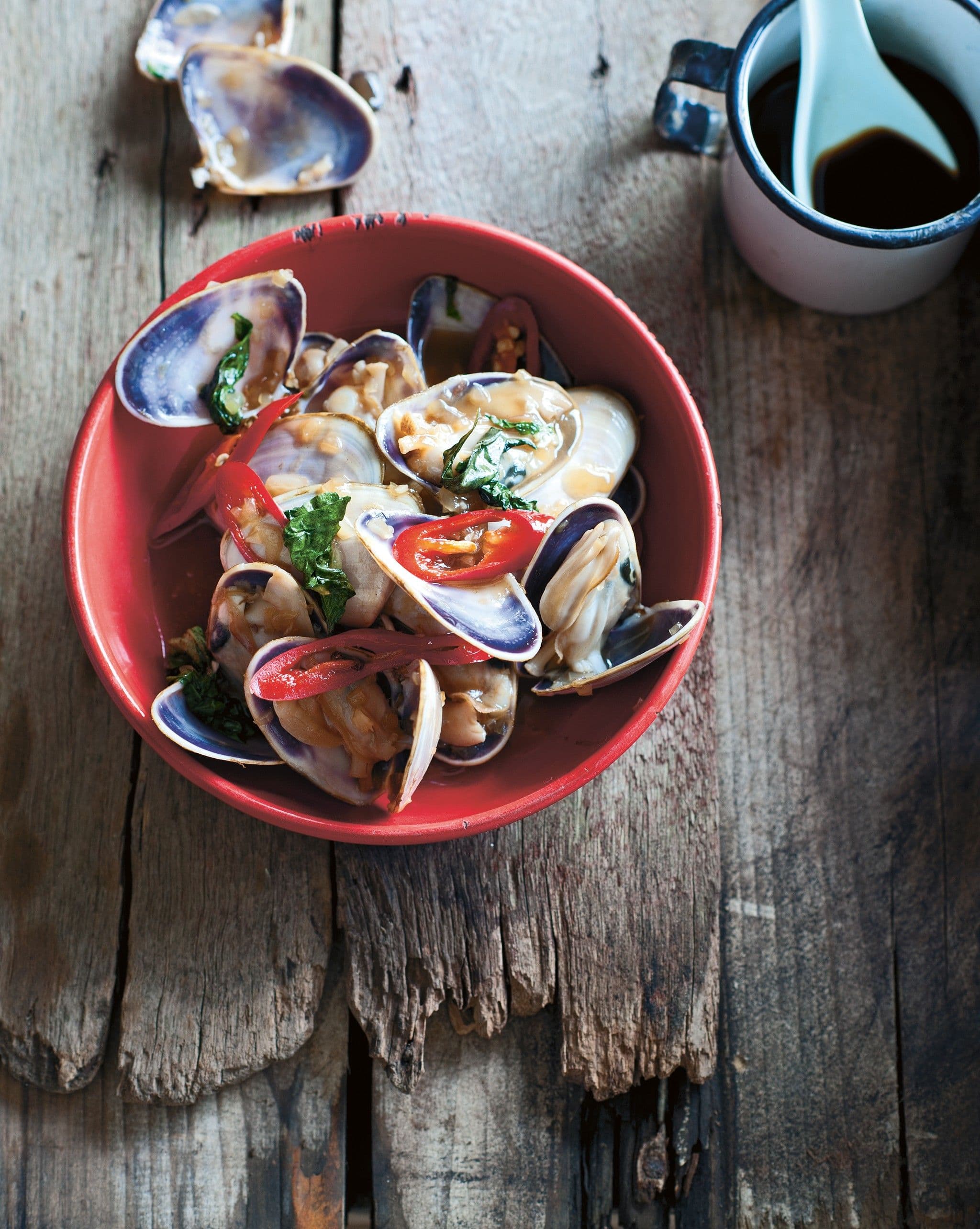 Pipis Wok-Tossed with Chilli & Asian Basil recipe preview